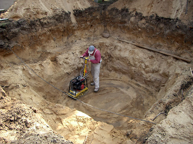 Verdichten der Baugrubensohle